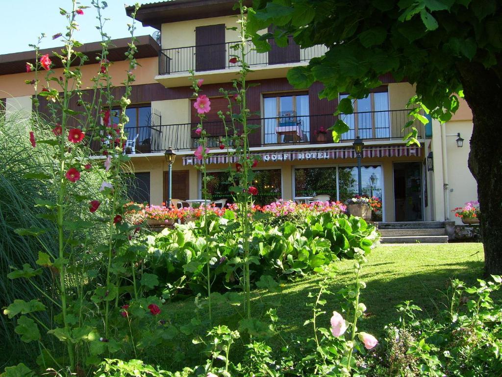 Hotel Les Pavillons Du Golf Эвиан-ле-Бен Экстерьер фото